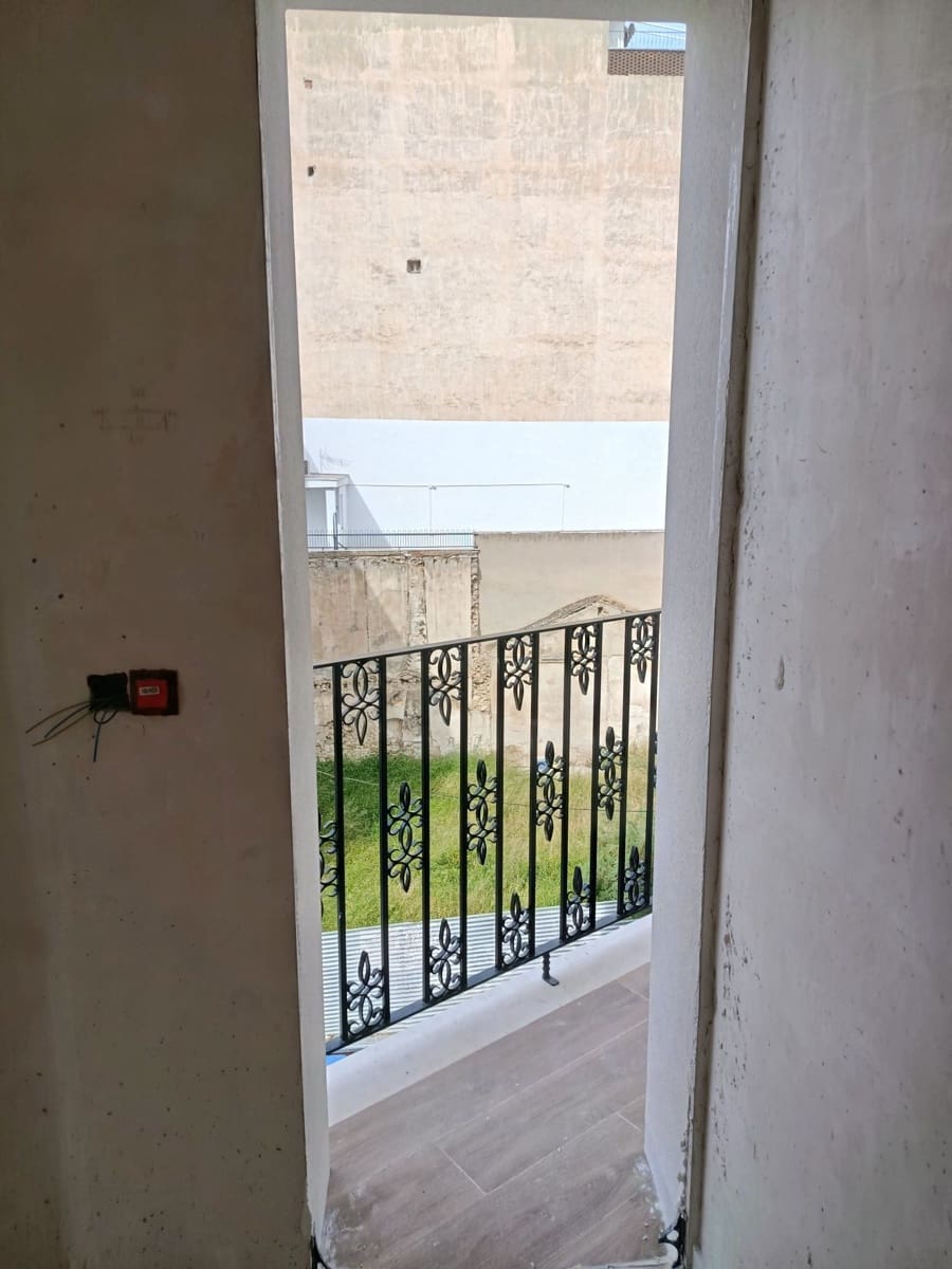 Apartamento de 2 habitaciones en Bigastro en venta - 176.000 € (Ref: 9991717)