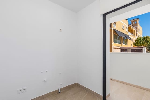 2 soveværelse Lejlighed til salg i Benijófar med swimmingpool garage - € 275.000 (Ref: 9991724)