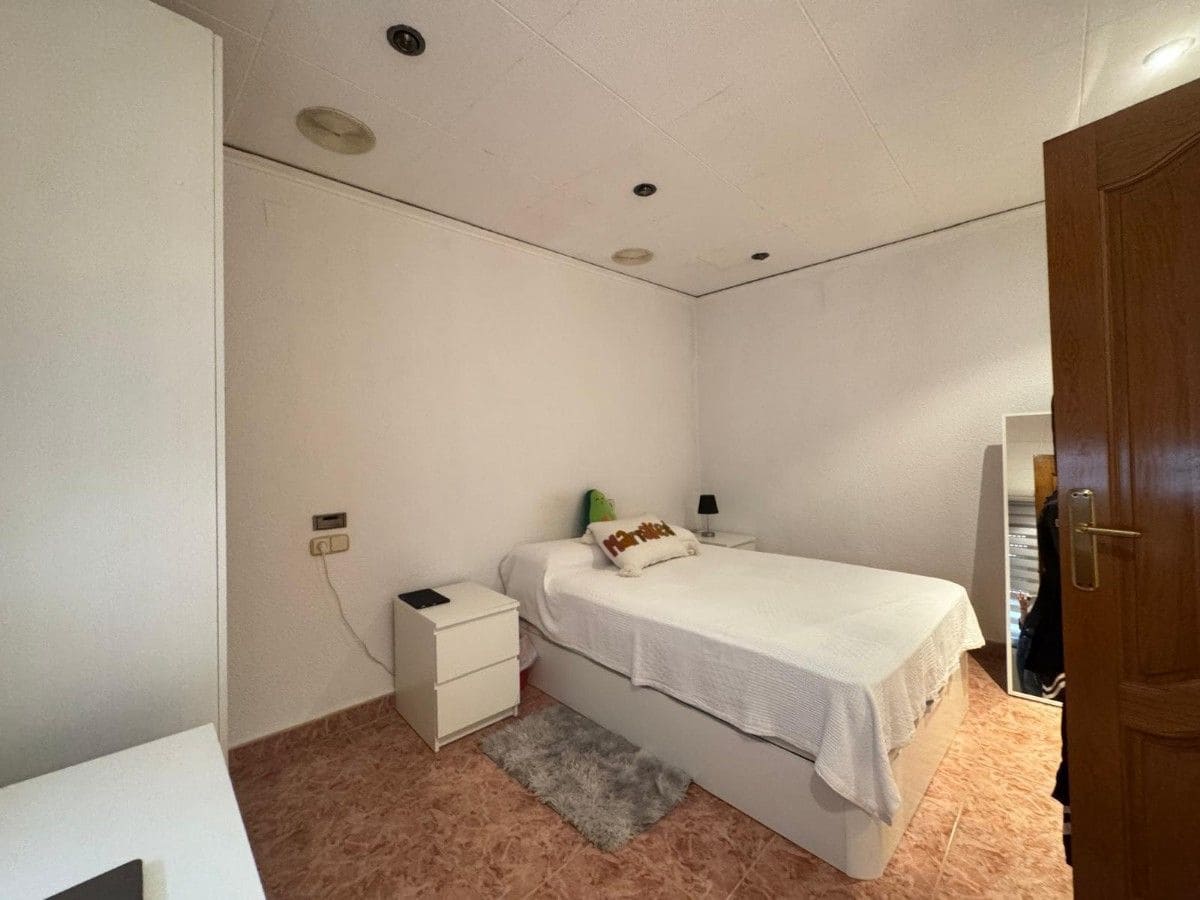 4 sovrum Lägenhet till salu i Tavernes de la Valldigna - 134 000 € (Ref: 9991730)