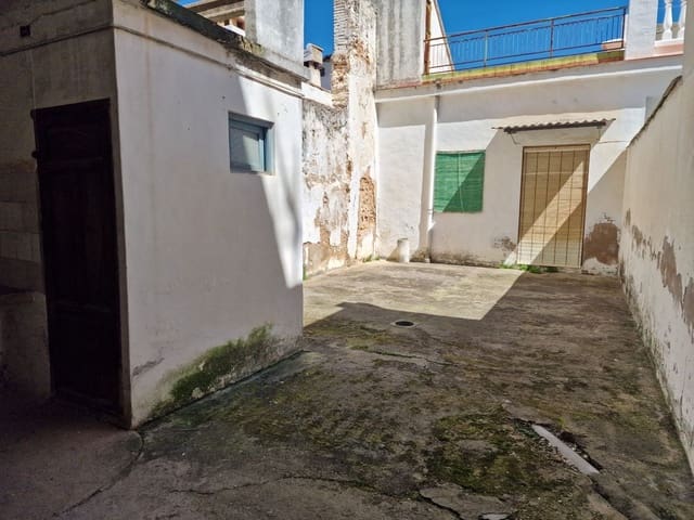 4 chambre Villa/Maison à vendre à Llaurí - 89 990 € (Ref: 9991731)