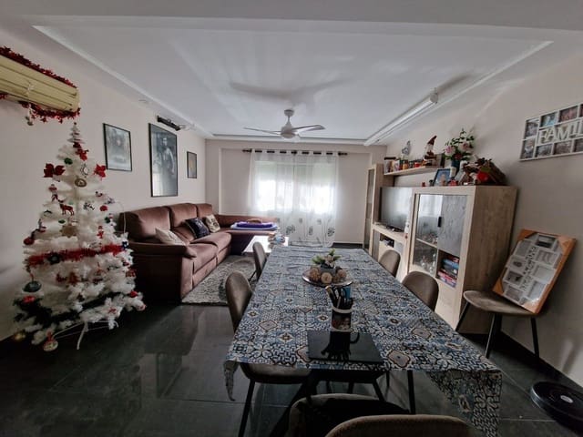 3 bedroom Flat for sale in Torrent with garage - € 282,000 (Ref: 9991732)