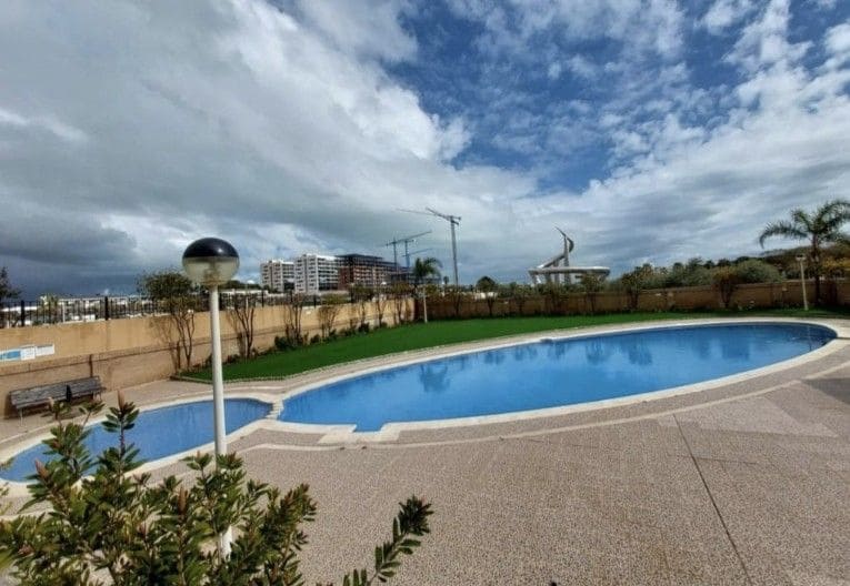 2 soverom Leilighet til salgs i Oropesa  med svømmebasseng garasje - € 165 000 (Ref: 9991736)
