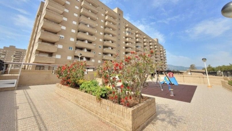 2 soverom Leilighet til salgs i Oropesa  med svømmebasseng garasje - € 165 000 (Ref: 9991736)