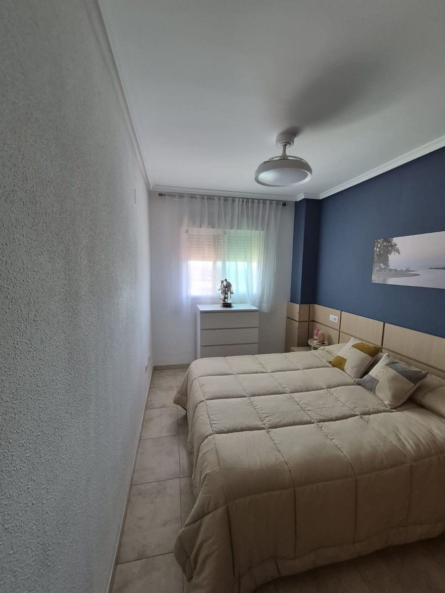 2 soverom Leilighet til salgs i Oropesa  med svømmebasseng garasje - € 165 000 (Ref: 9991736)