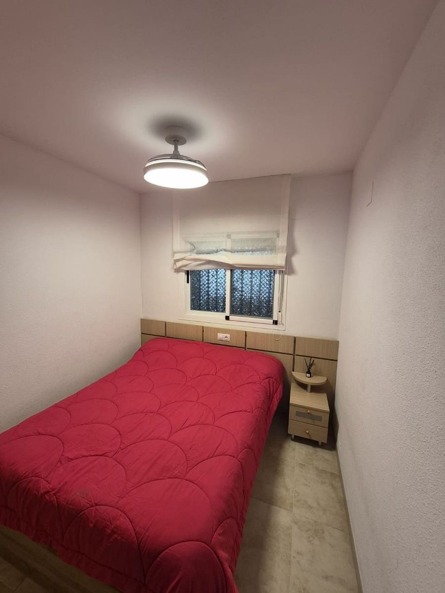 2 soverom Leilighet til salgs i Oropesa  med svømmebasseng garasje - € 165 000 (Ref: 9991736)