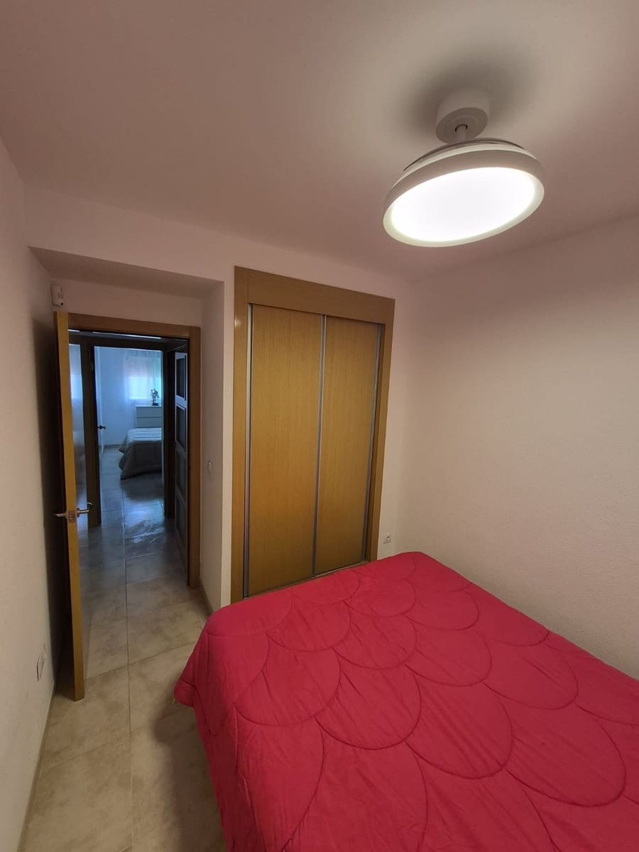 2 soverom Leilighet til salgs i Oropesa  med svømmebasseng garasje - € 165 000 (Ref: 9991736)