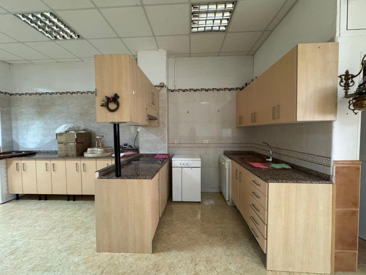 1 quarto Comercial para venda em Xirivella - 138 000 € (Ref: 9991738)