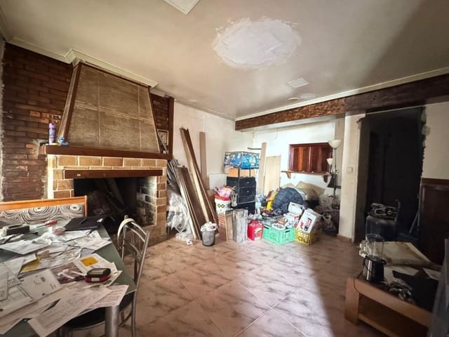 2 quarto Moradia para venda em Xàtiva com garagem - 95 000 € (Ref: 9991740)