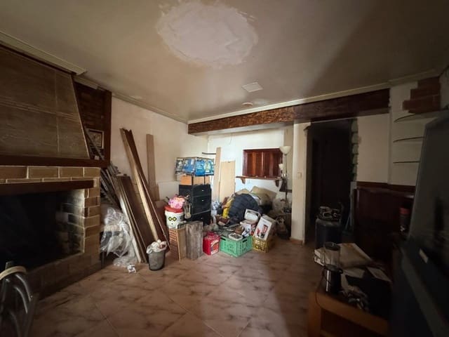 2 quarto Moradia para venda em Xàtiva com garagem - 95 000 € (Ref: 9991740)