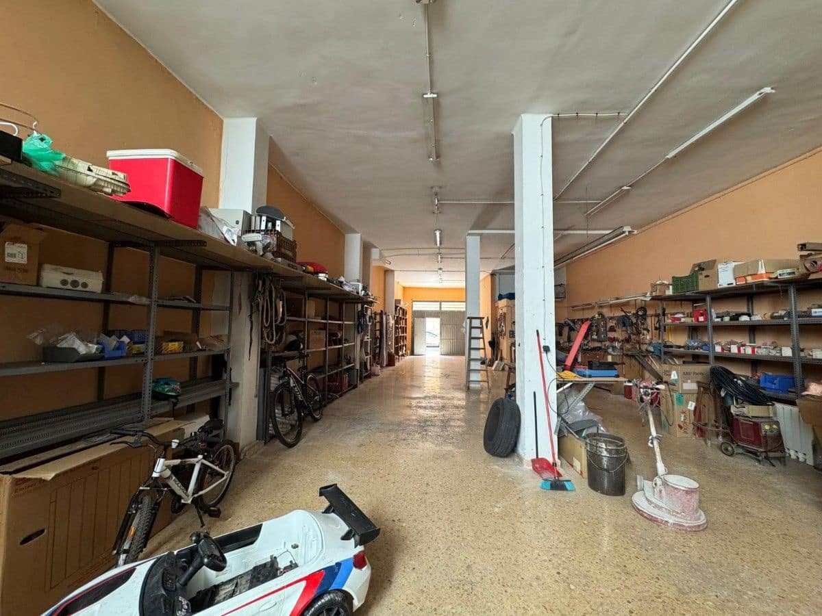 1 Zimmer Gewerbe zu verkaufen in Alberic - 90.000 € (Ref: 9991741)