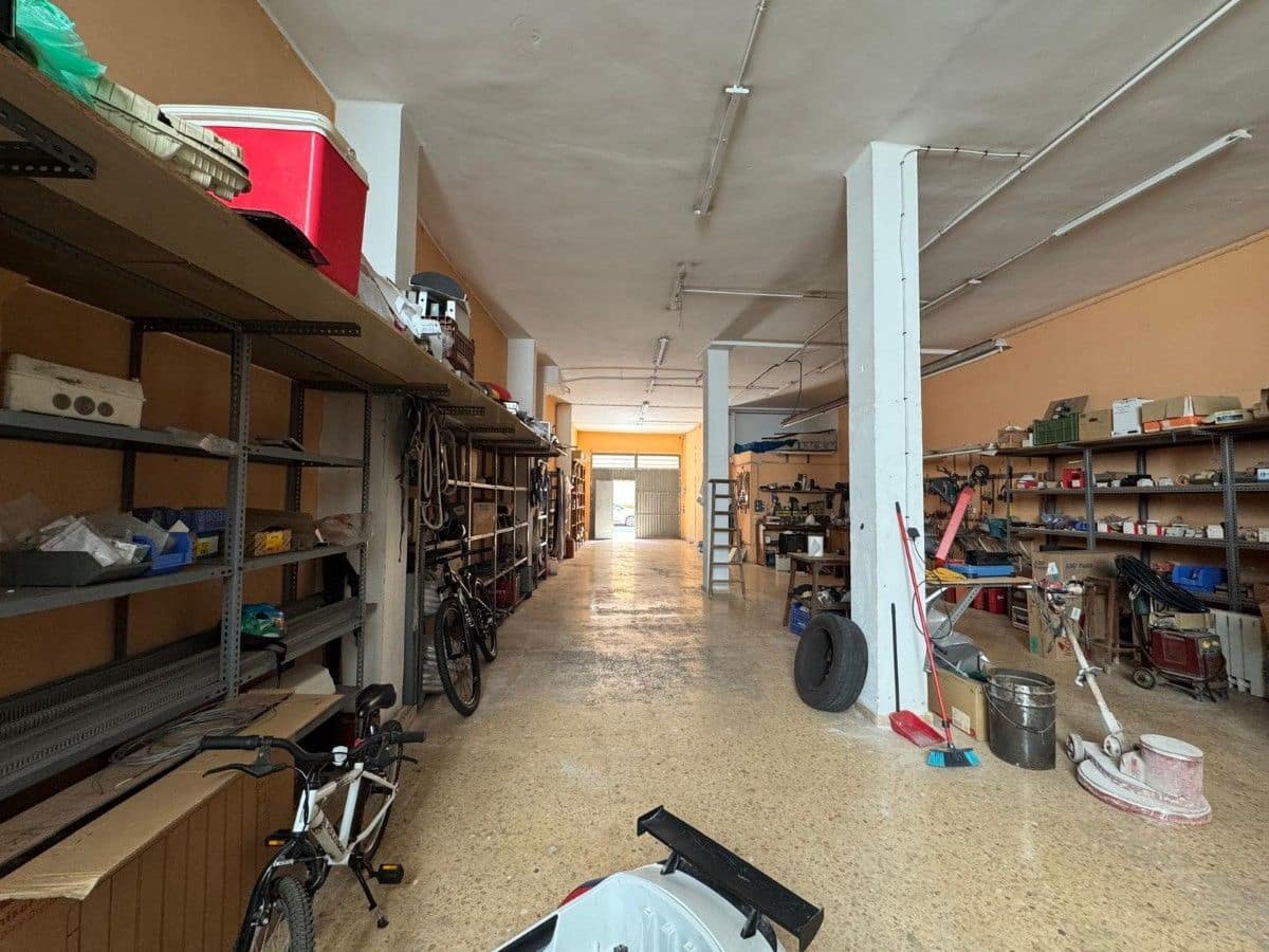 1 Zimmer Gewerbe zu verkaufen in Alberic - 90.000 € (Ref: 9991741)