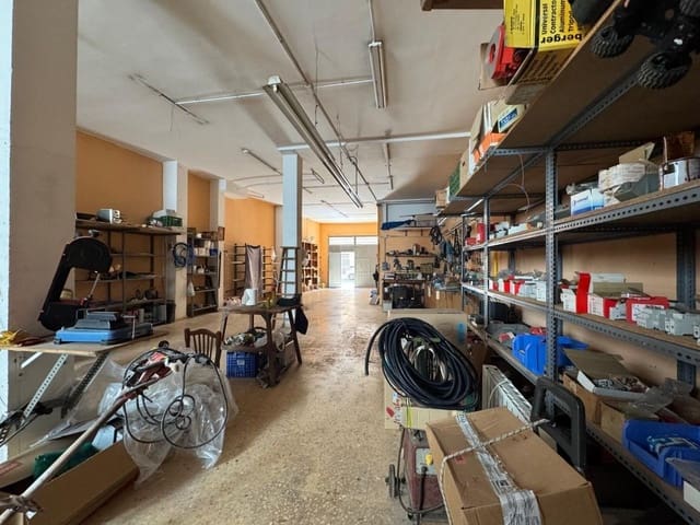 1 soverom Kommersiell til salgs i Alberic - € 90 000 (Ref: 9991741)