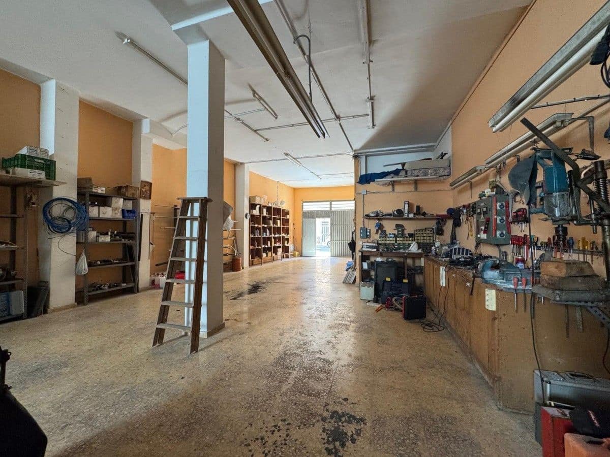 1 Zimmer Gewerbe zu verkaufen in Alberic - 90.000 € (Ref: 9991741)
