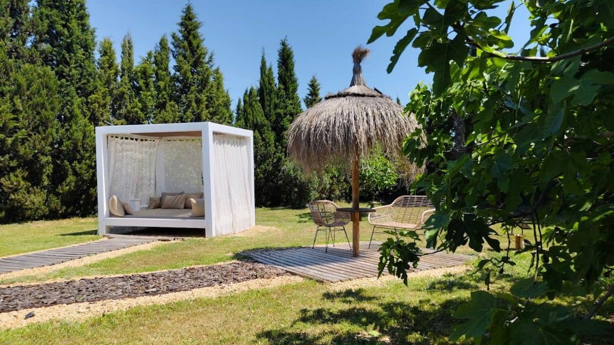 4 soverom Villa til salgs i Montserrat med svømmebasseng garasje - € 349 000 (Ref: 9991743)