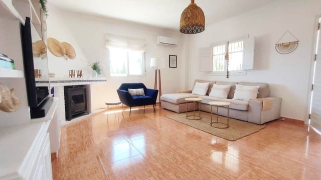 4 soverom Villa til salgs i Montserrat med svømmebasseng garasje - € 349 000 (Ref: 9991743)