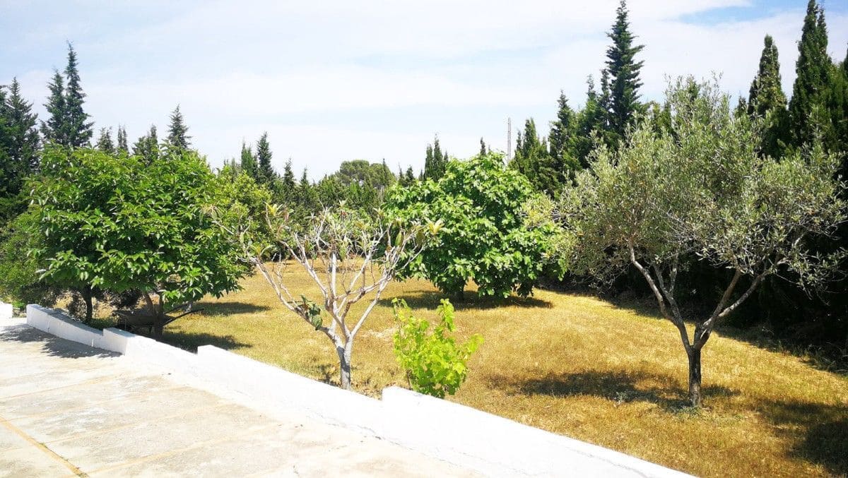 4 soverom Villa til salgs i Montserrat med svømmebasseng garasje - € 349 000 (Ref: 9991743)