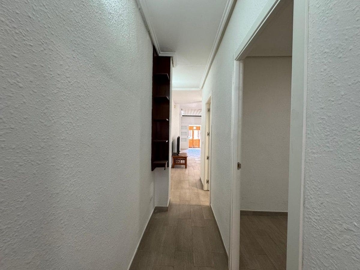 3 makuuhuone Huvila myytävänä paikassa Aldaia - 300 000 € (Ref: 9991746)