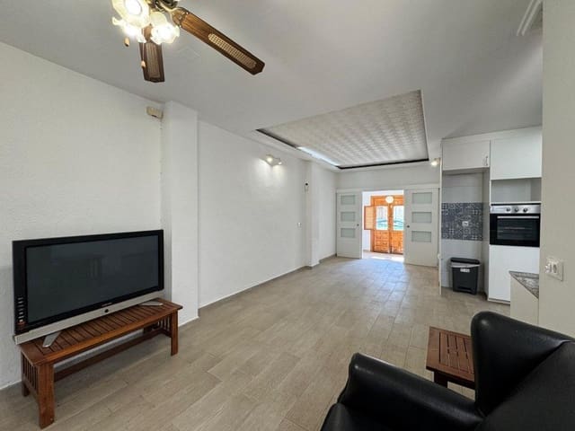 3 makuuhuone Huvila myytävänä paikassa Aldaia - 300 000 € (Ref: 9991746)