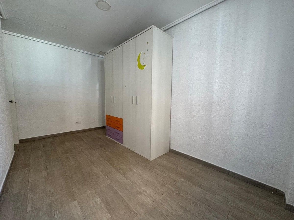 3 makuuhuone Huvila myytävänä paikassa Aldaia - 300 000 € (Ref: 9991746)