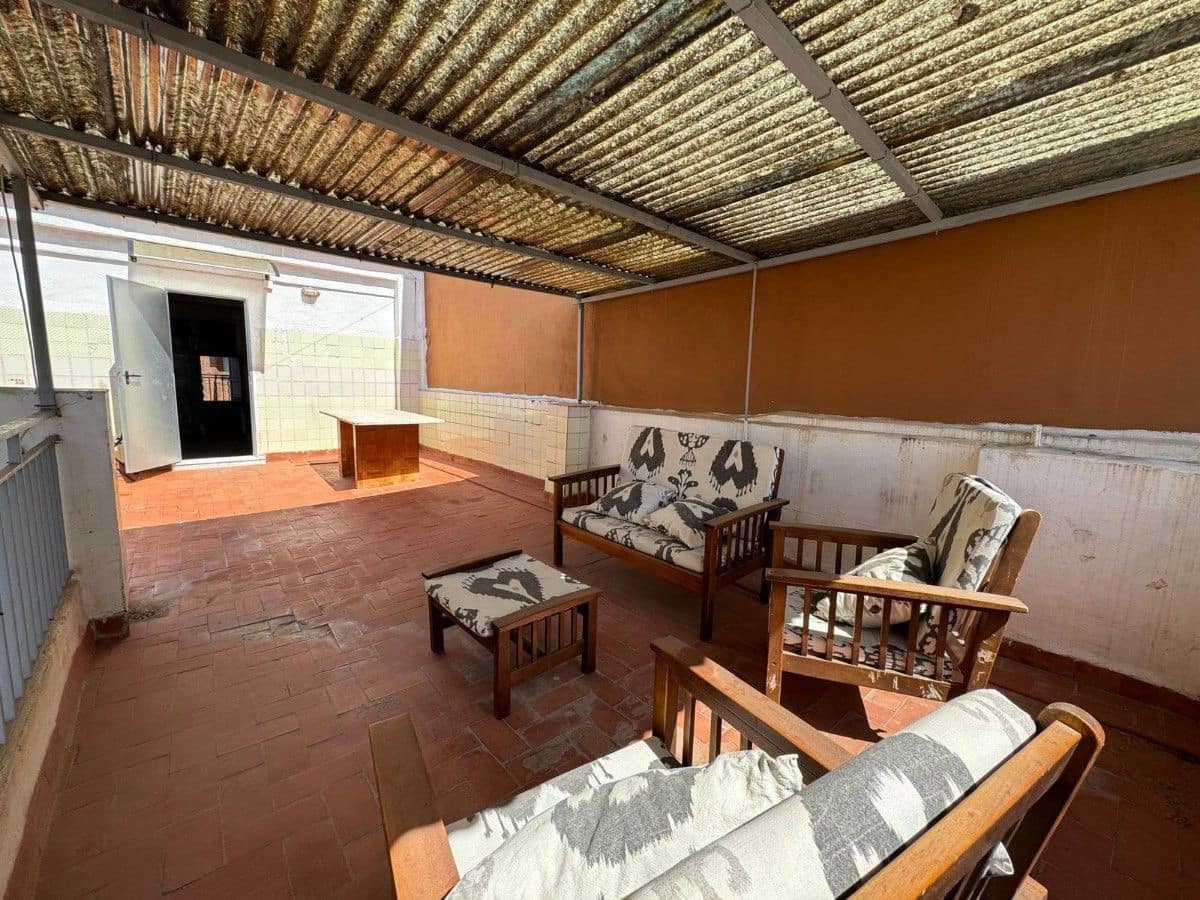 3 makuuhuone Huvila myytävänä paikassa Aldaia - 300 000 € (Ref: 9991746)