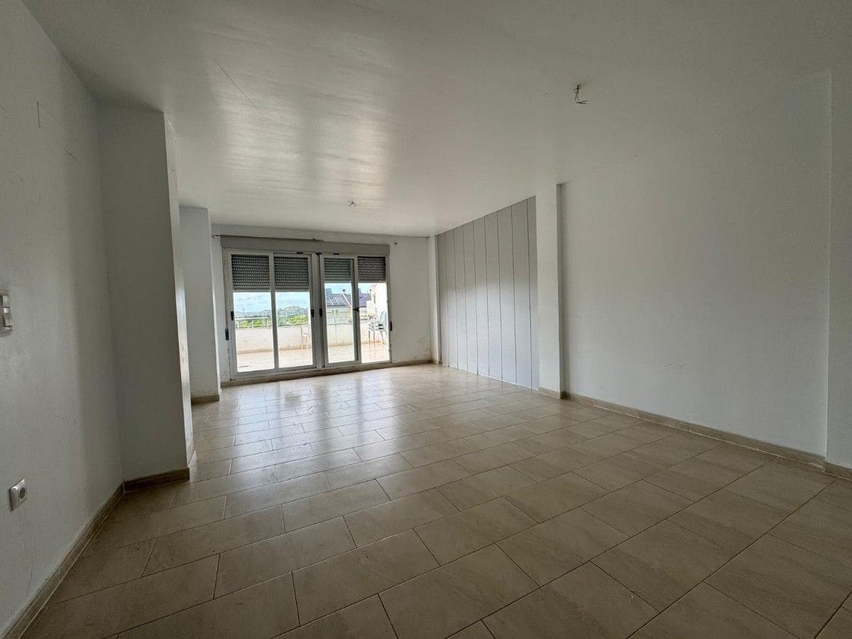 4 soveværelse Penthouse til salg i Villalonga med garage - € 195.000 (Ref: 9991747)