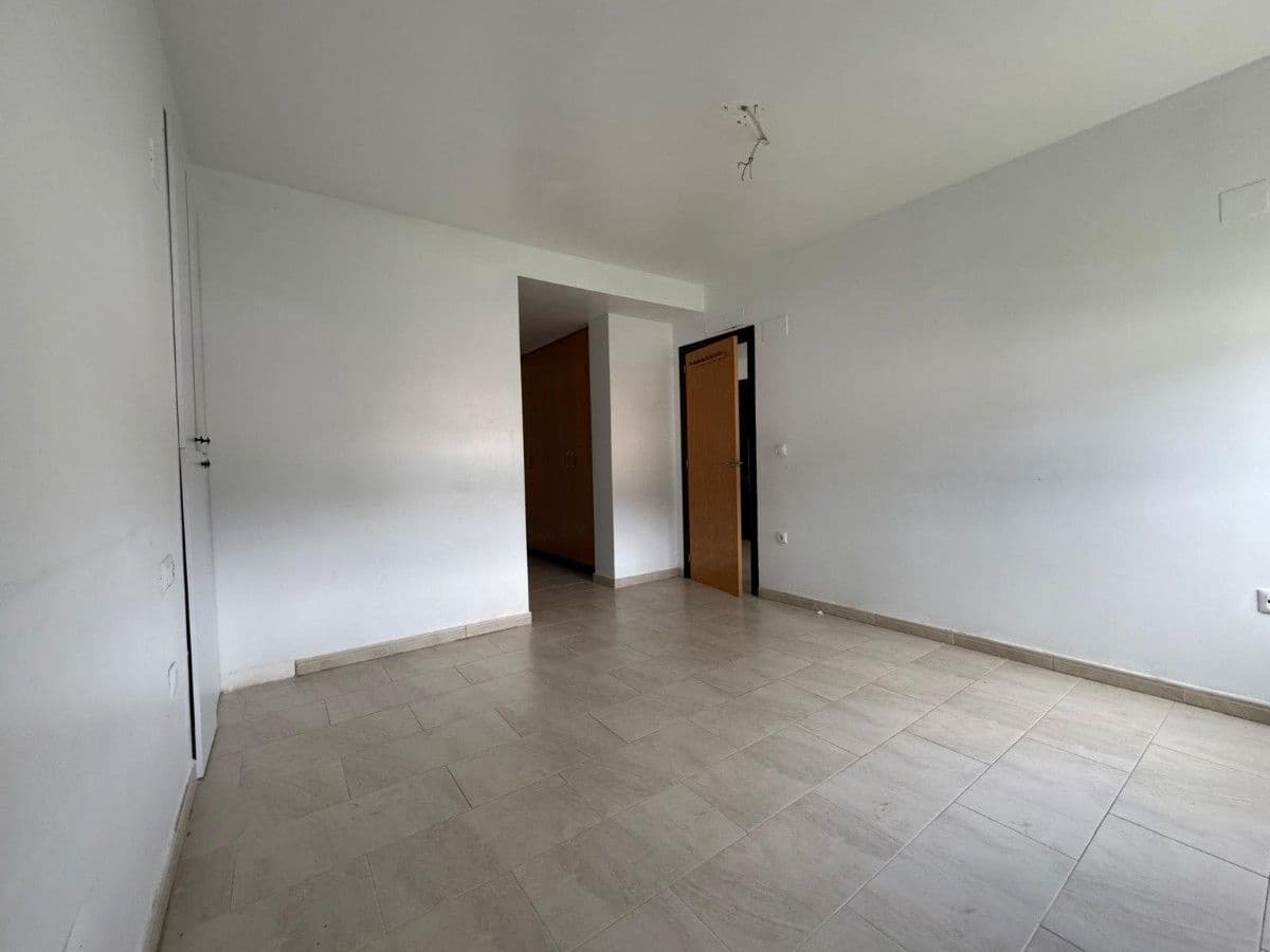 4 soveværelse Penthouse til salg i Villalonga med garage - € 195.000 (Ref: 9991747)