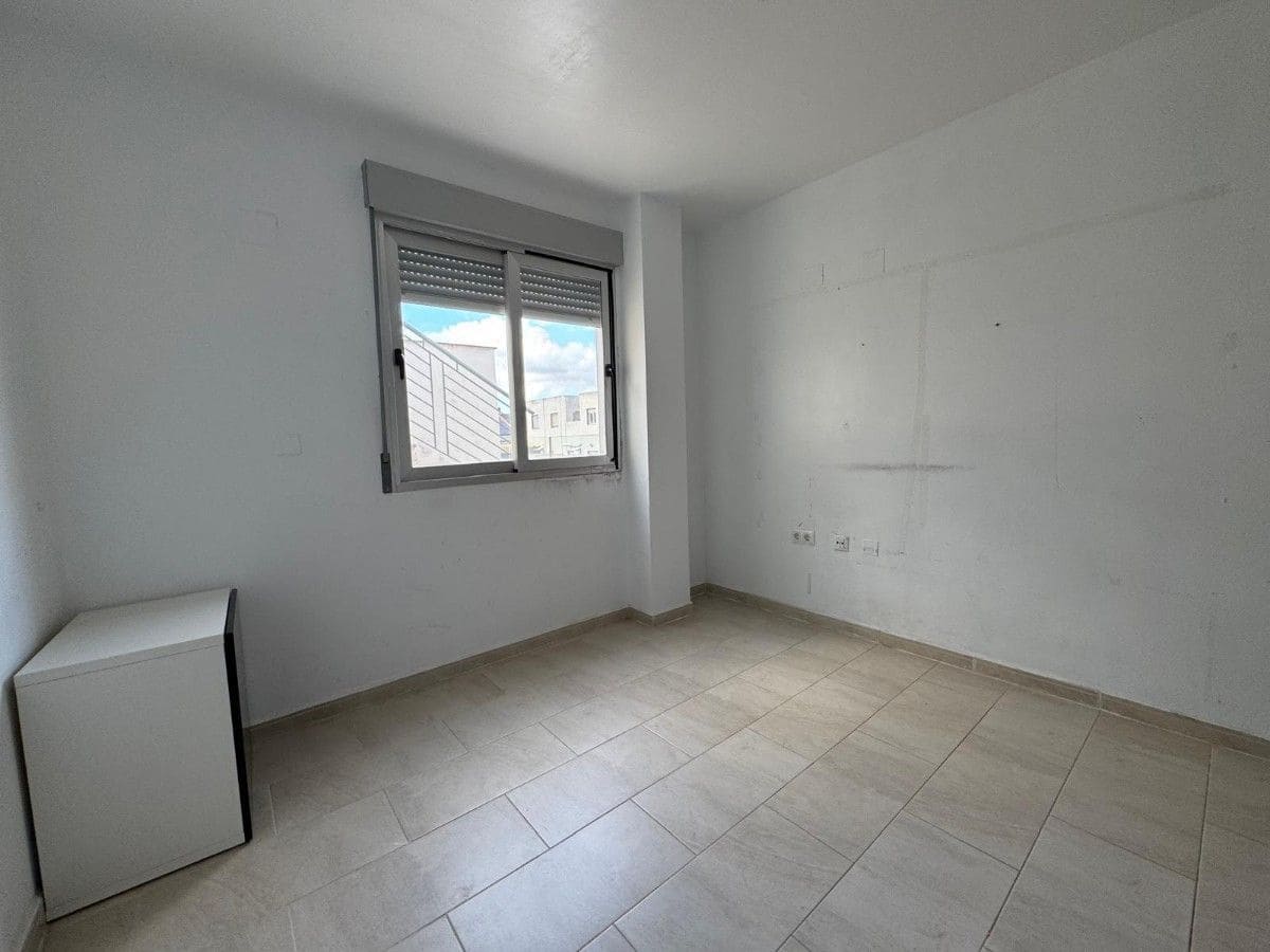 4 soveværelse Penthouse til salg i Villalonga med garage - € 195.000 (Ref: 9991747)
