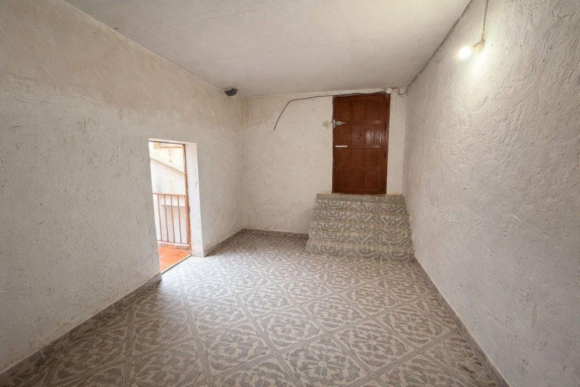 6 camera da letto Villa in vendita in Llosa de Ranes con garage - 180.000 € (Rif: 9991749)