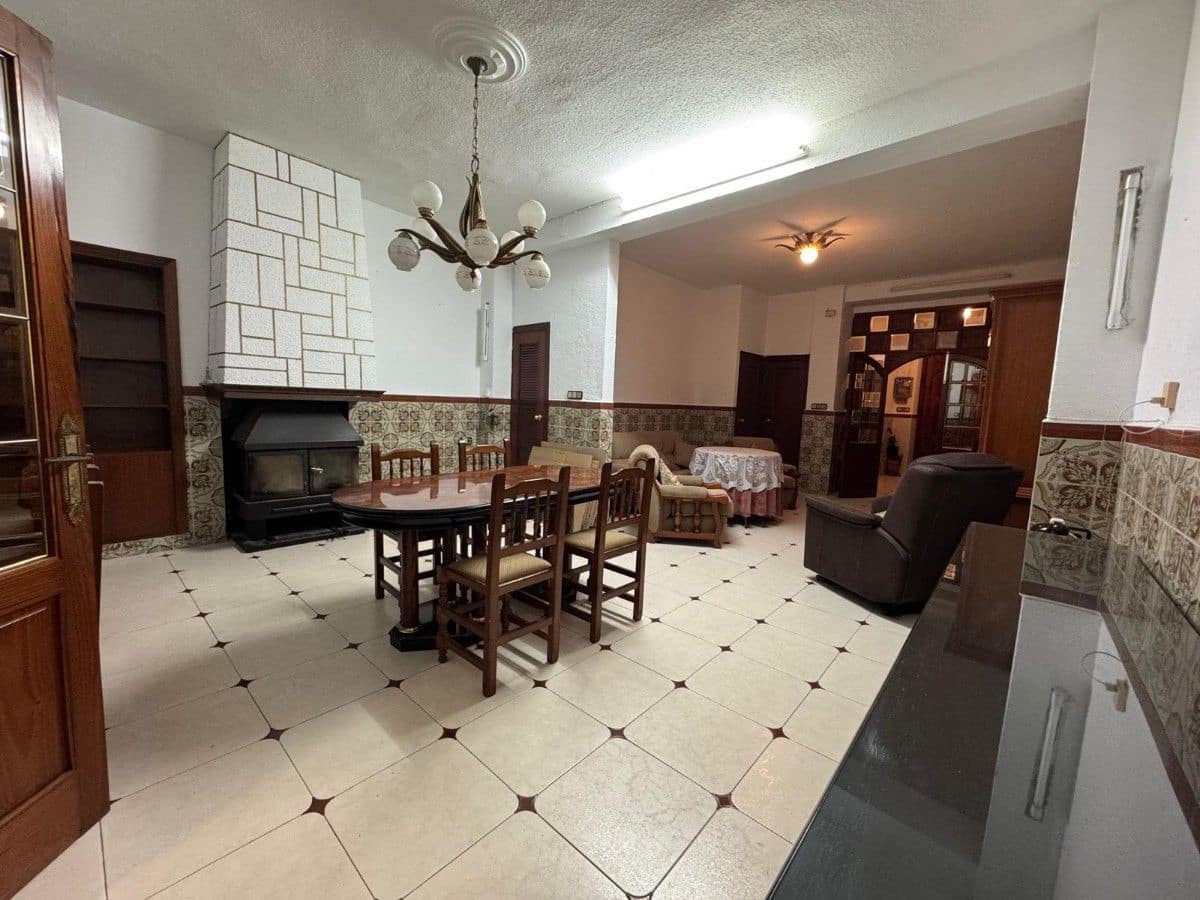 6 camera da letto Villa in vendita in Llosa de Ranes con garage - 180.000 € (Rif: 9991749)