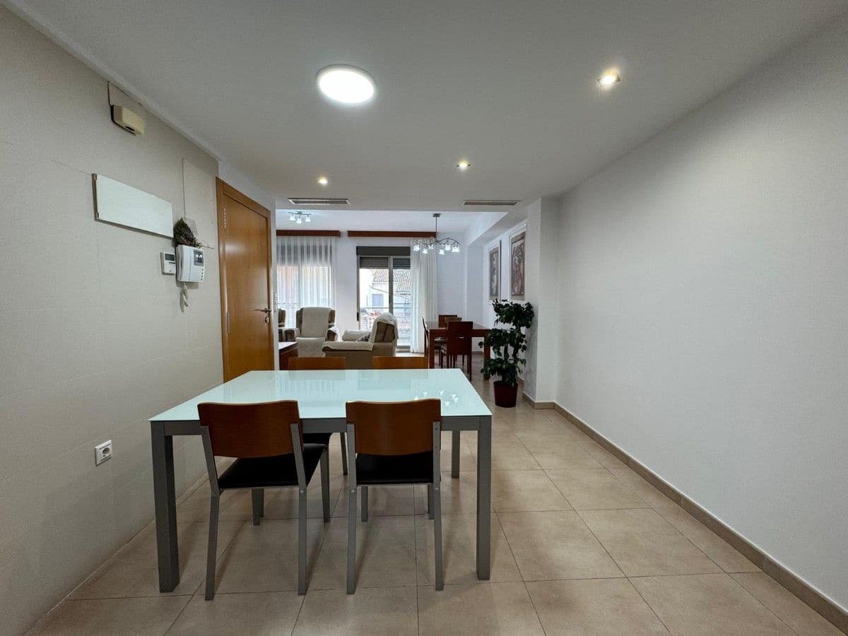 4 makuuhuone Asunto myytävänä paikassa Simat de la Valldigna - 184 990 € (Ref: 9991750)