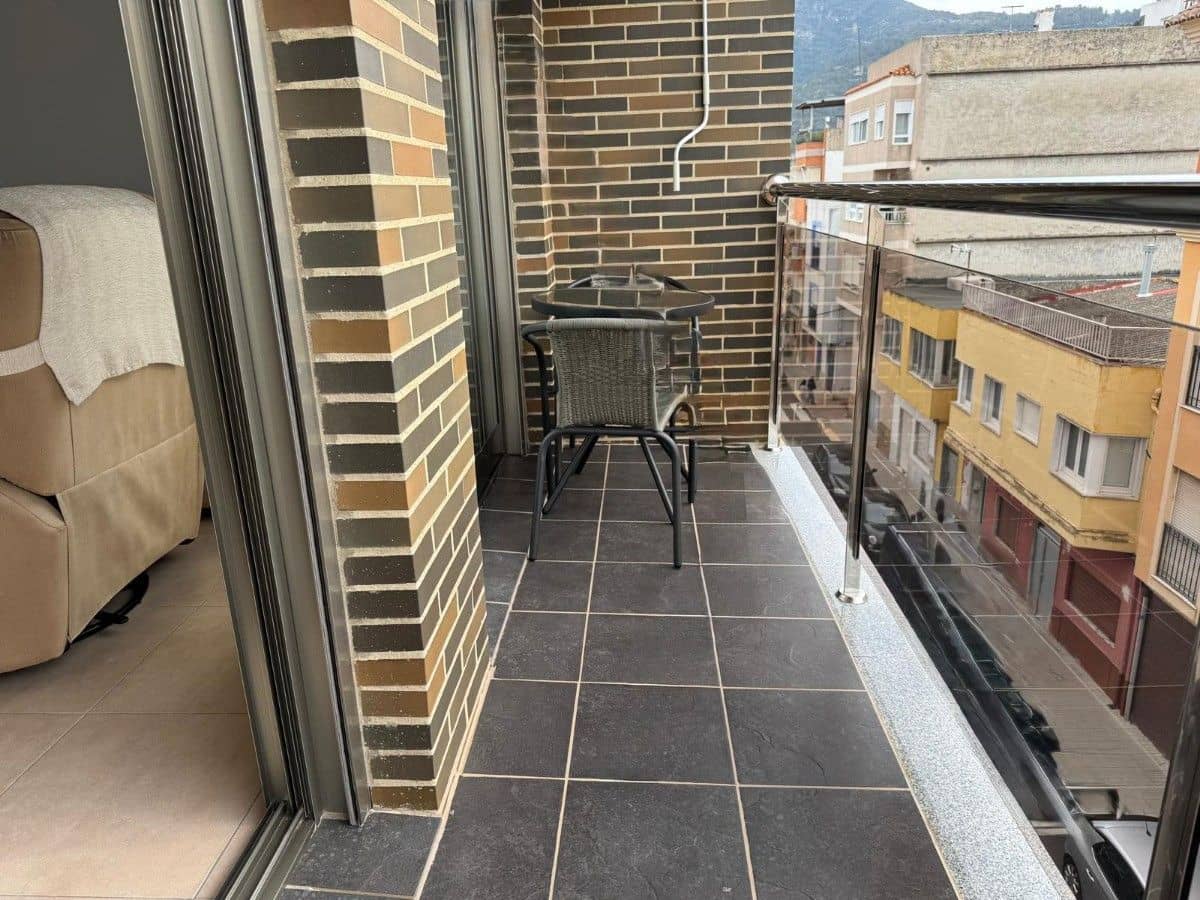 4 makuuhuone Asunto myytävänä paikassa Simat de la Valldigna - 184 990 € (Ref: 9991750)