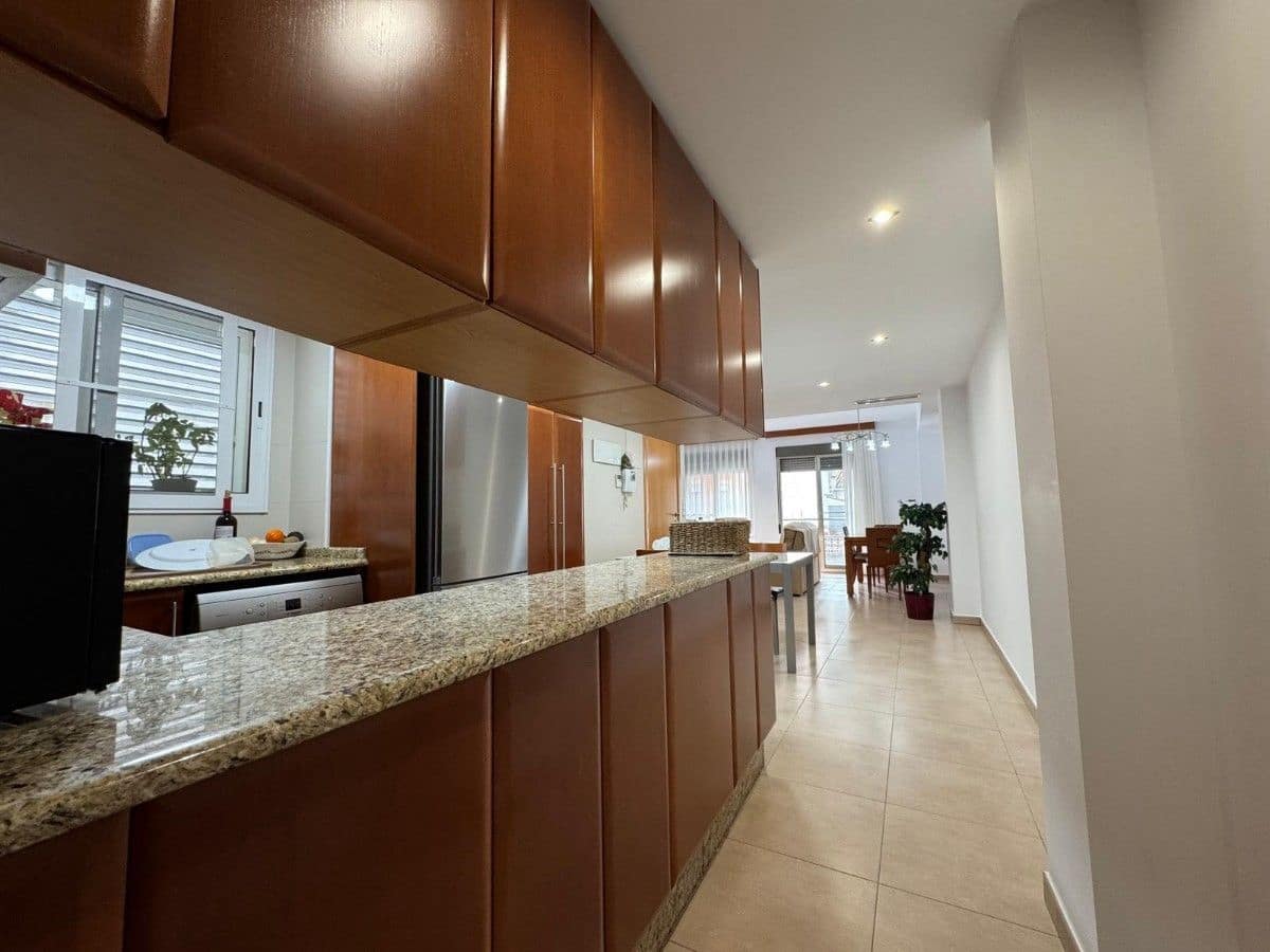4 makuuhuone Asunto myytävänä paikassa Simat de la Valldigna - 184 990 € (Ref: 9991750)