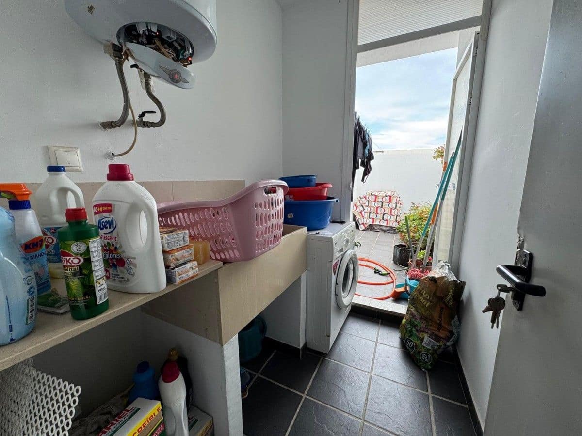 4 makuuhuone Asunto myytävänä paikassa Simat de la Valldigna - 184 990 € (Ref: 9991750)