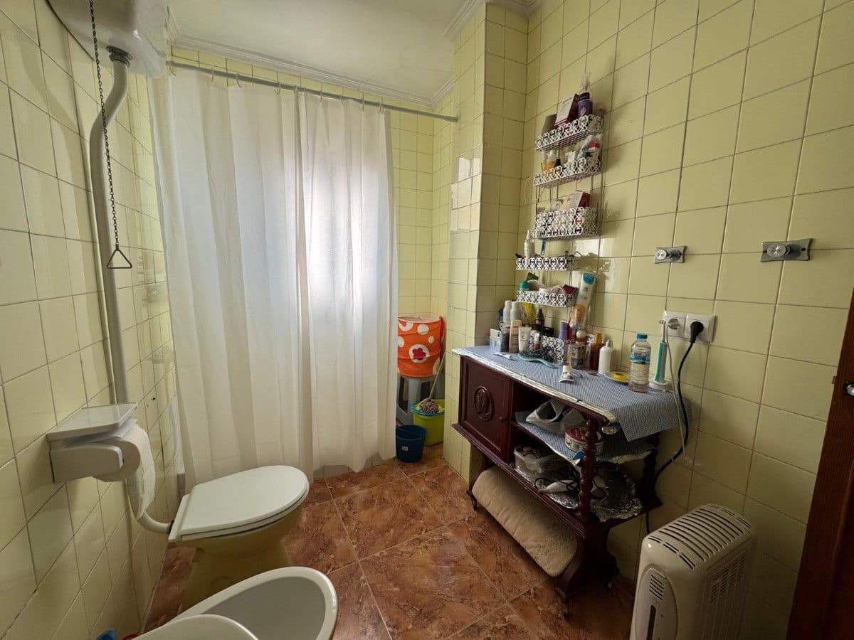 4 chambre Villa/Maison à vendre à Alberic - 249 990 € (Ref: 9991752)