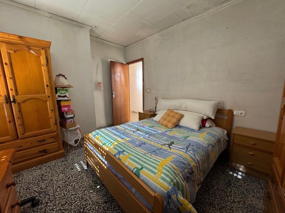 4 chambre Villa/Maison à vendre à Alberic - 249 990 € (Ref: 9991752)