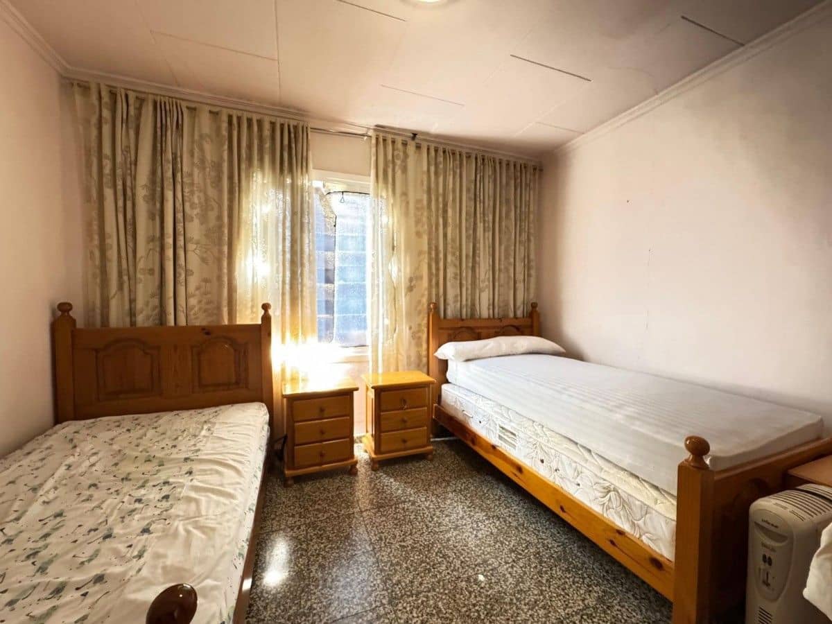 4 chambre Villa/Maison à vendre à Alberic - 249 990 € (Ref: 9991752)