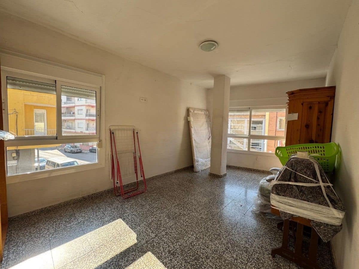 4 chambre Villa/Maison à vendre à Alberic - 249 990 € (Ref: 9991752)