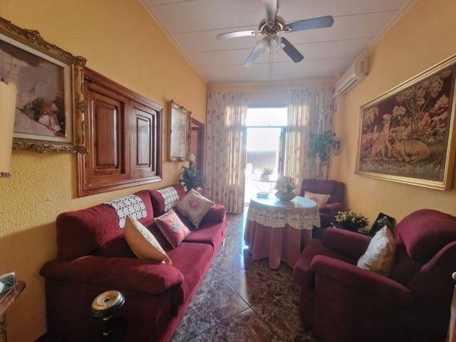 2 bedroom Villa for sale in Alberic with garage - € 160,000 (Ref: 9991755)