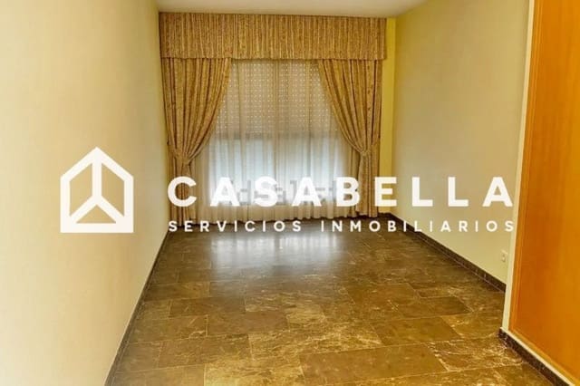 4 bedroom Flat for sale in Patraix, Valencia city - € 384,000 (Ref: 9650130)