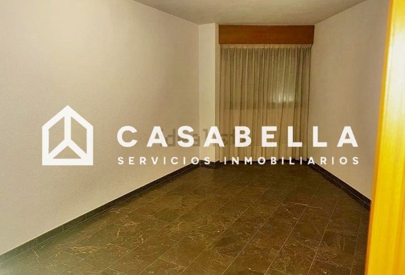 4 bedroom Flat for sale in Valencia city - € 384,000 (Ref: 9650130)