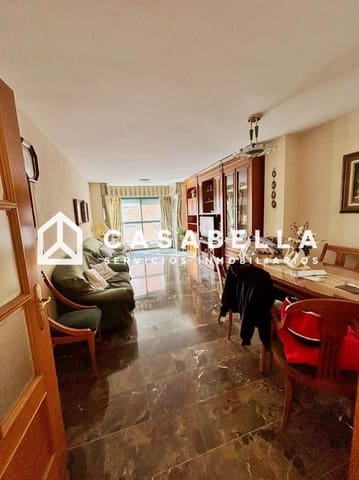4 bedroom Flat for sale in Patraix, Valencia city - € 384,000 (Ref: 9650130)