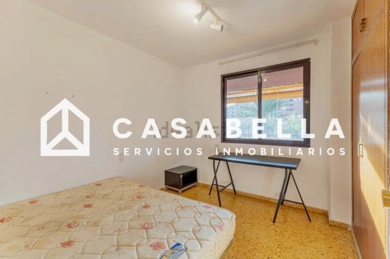 Piso de 3 habitaciones en València ciudad en venta con garaje - 465.000 € (Ref: 9650136)