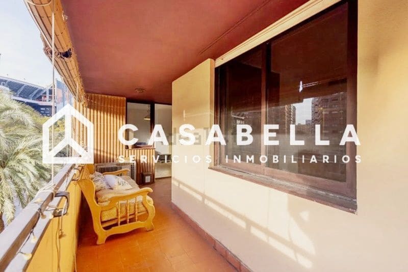 Piso de 3 habitaciones en València ciudad en venta con garaje - 465.000 € (Ref: 9650136)