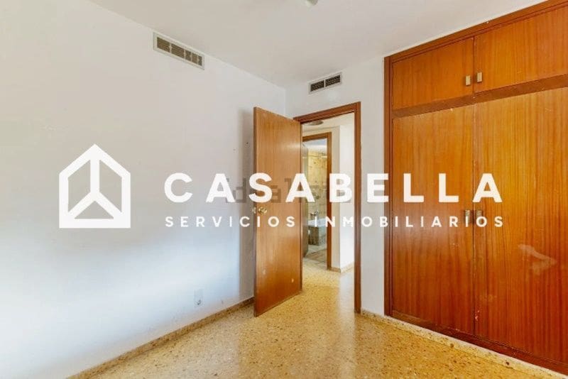 Piso de 3 habitaciones en València ciudad en venta con garaje - 465.000 € (Ref: 9650136)