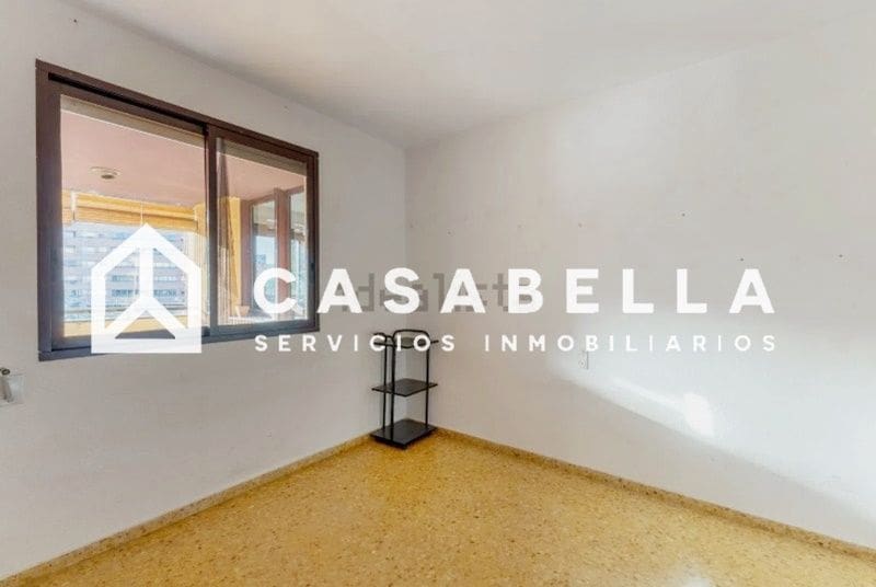 Piso de 3 habitaciones en València ciudad en venta con garaje - 465.000 € (Ref: 9650136)
