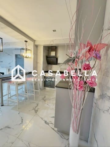 3 bedroom Flat for sale in Mont-Olivet, Valencia city - € 515,000 (Ref: 9650138)