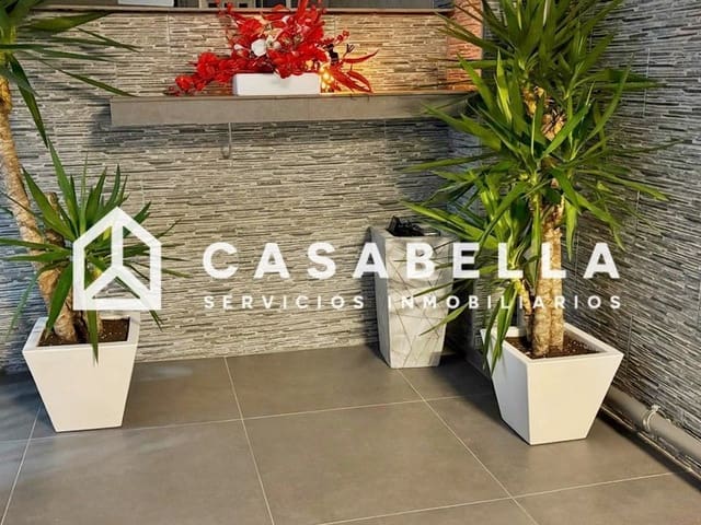 3 bedroom Flat for sale in Mont-Olivet, Valencia city - € 515,000 (Ref: 9650138)