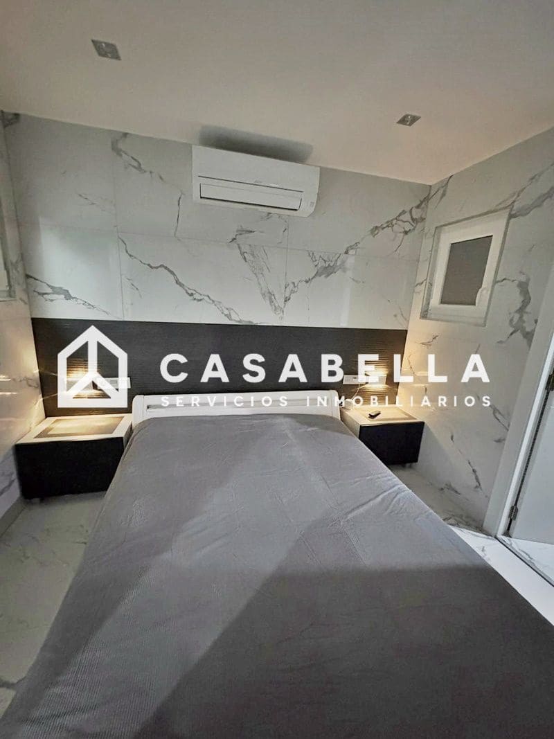 3 bedroom Flat for sale in Valencia city - € 515,000 (Ref: 9650138)