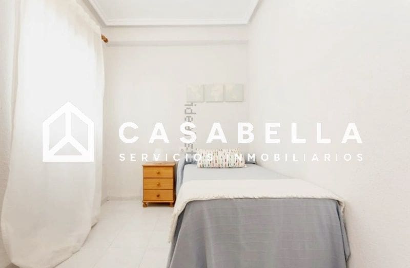 4 Zimmer Wohnung zu vermieten in Valencia Stadt - 1.800 € (Ref: 9650139)