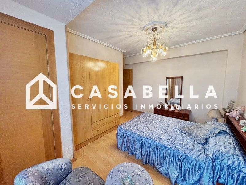 3 soveværelse Lejlighed til salg i Valencia by - € 460.000 (Ref: 9650141)